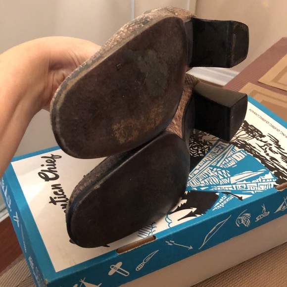 Absolutely amazing shoes. Size 8. Evan-Picone brand. Made in Spain - Picture 6 of 12